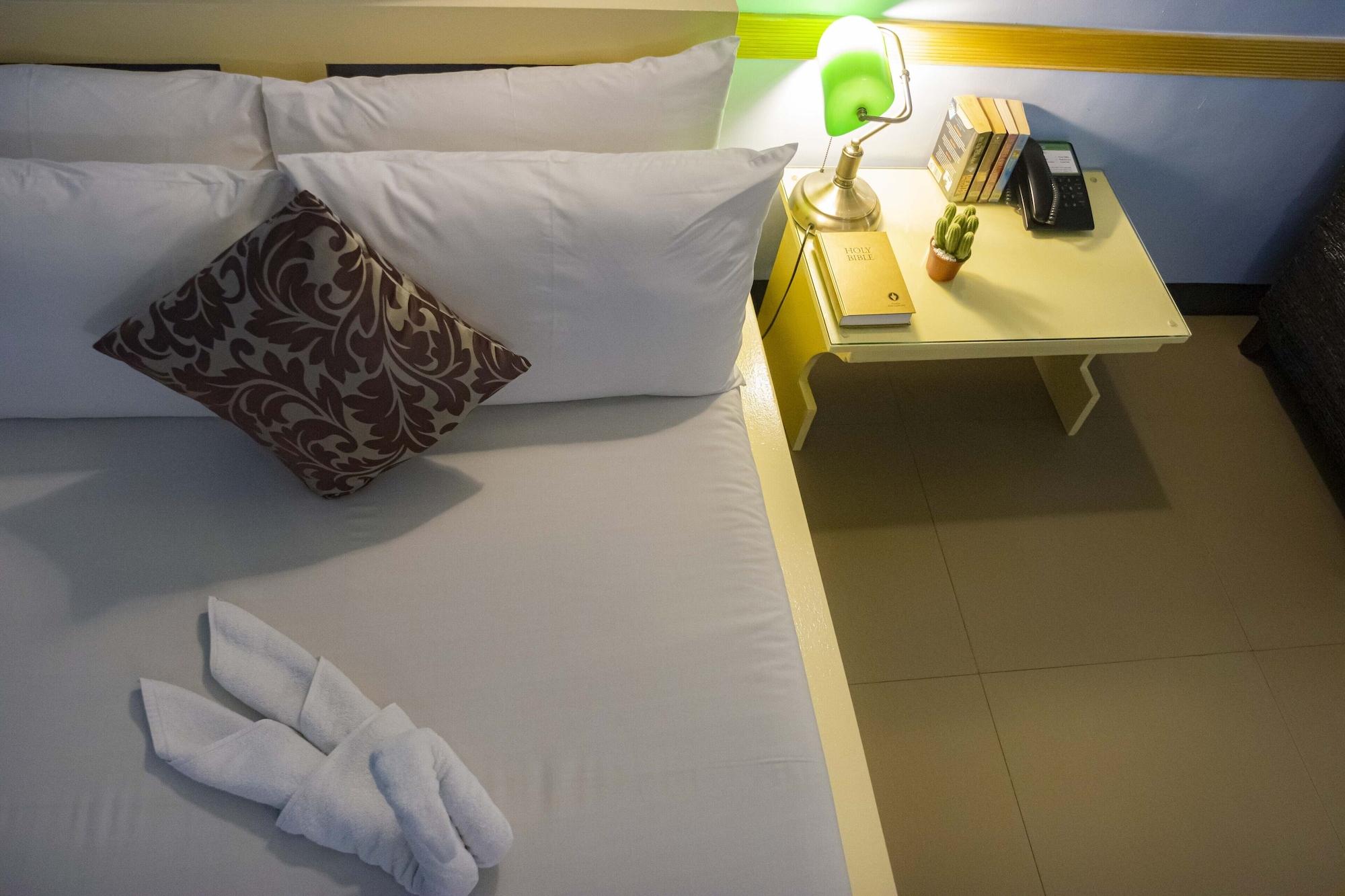 Franchise One Hotel San Pedro Makati Exterior foto