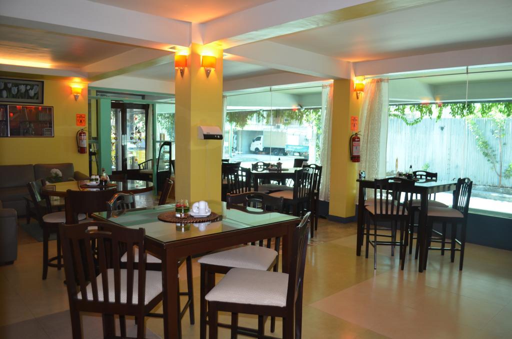 Franchise One Hotel San Pedro Makati Exterior foto