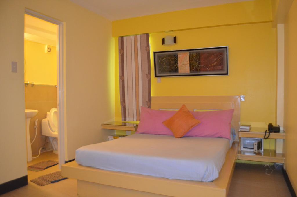 Franchise One Hotel San Pedro Makati Exterior foto